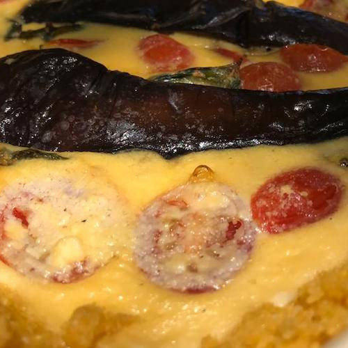 Tarta de vegetales en masa de polenta