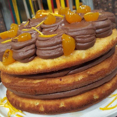 Torta de naranja, chocolate y quinotos