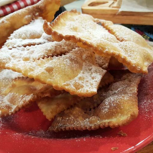 Torta frita italiana de carnaval