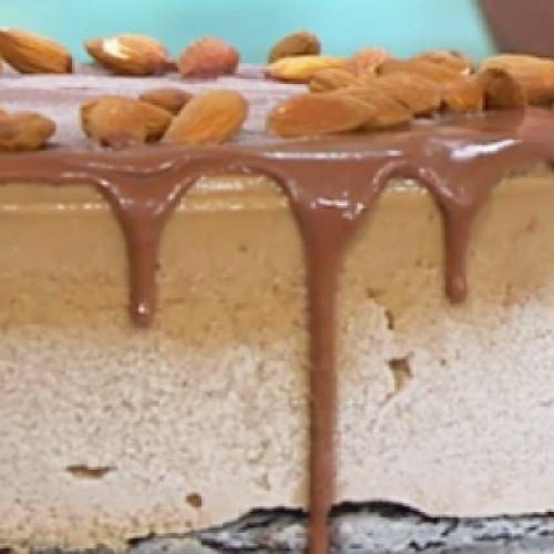 Torta helada de dulce de leche