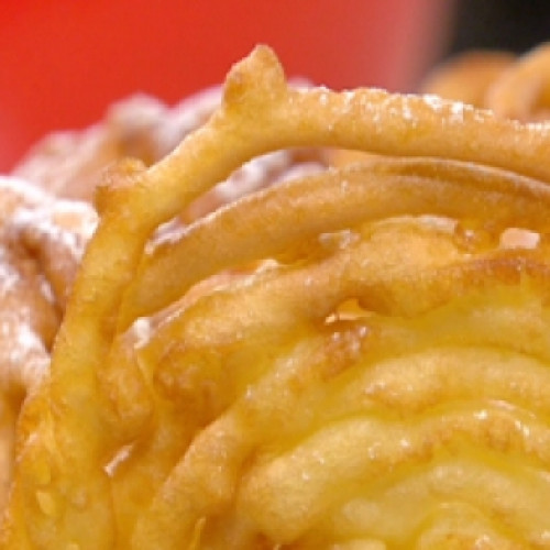 Tortas fritas del embudo para días de lluvia