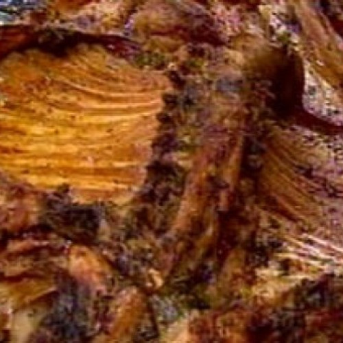 Tremendo e imperdible cabrito dorado a la parrilla