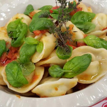 Agnollotis con salsa de tomates asados por José María Muscari