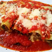 Canelones con relleno de empanadas de carne