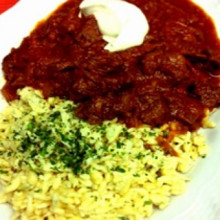 Goulash con Spaetzle