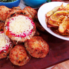 Milanesas de berenjenas rellenas y de zucchini con semillas