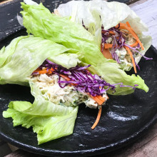 WRAPS DE LECHUGA Y POLLO