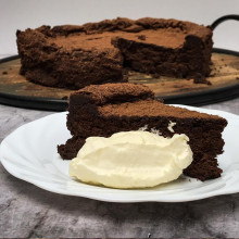 TORTA DE CHOCOLATE SIN HARINA