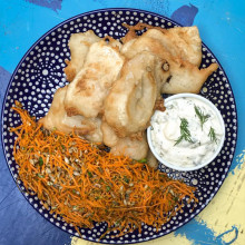 PESCADO FRITO CON SALSA TÁRTARA