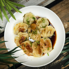 GYOZAS