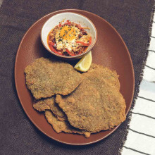 MILANESA DE GUANACO CON TOMATICÁN