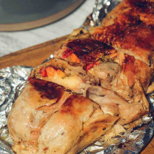 ARROLLADO DE POLLO CON ENSALADA DE LENTEJAS Y TRIGO BURGOL