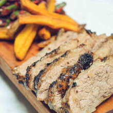 MARUCHA AL HORNO CON ENSALADA