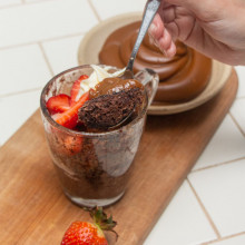 TORTA EN TAZA DE CHOCOLATE