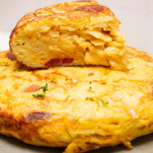 TORTILLA DE PAPA A LA ESPAÑOLA