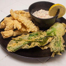 TEMPURA DE PESCADO CON TÁRTARA