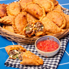 EMPANADAS DE OSOBUCO AL VINO TINTO